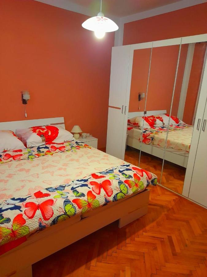 Apartments Vesna Kampor Esterno foto