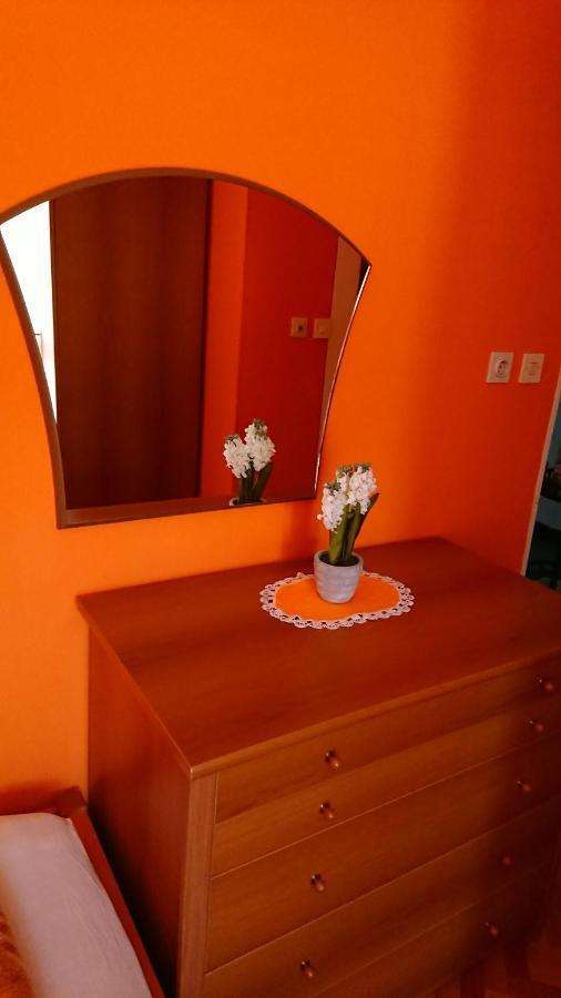 Apartments Vesna Kampor Esterno foto